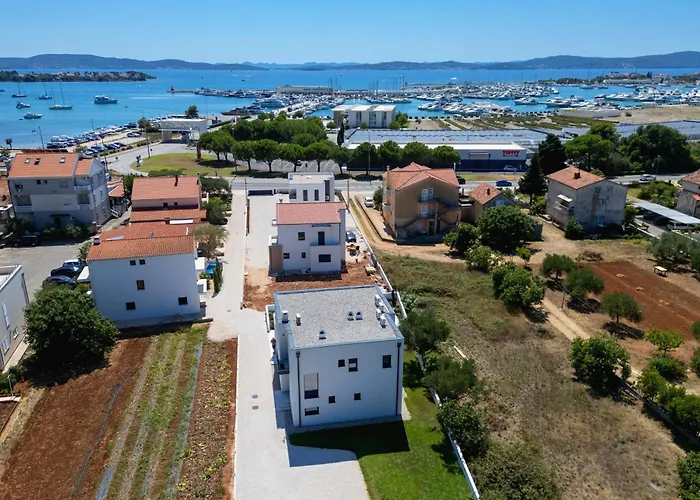 2olives House *
