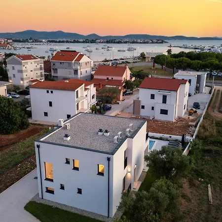 2olives House