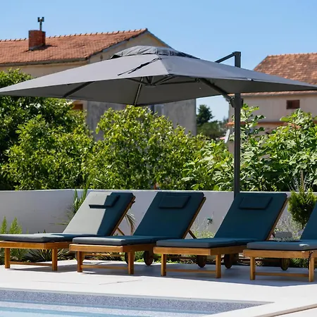 Villa 2olives House